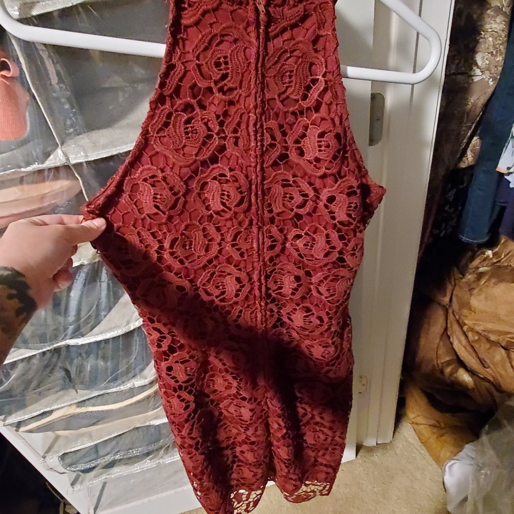 Dress - Picture 2 of 3